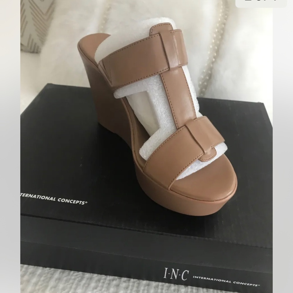 INC camel platform Sandal size 6 1/2